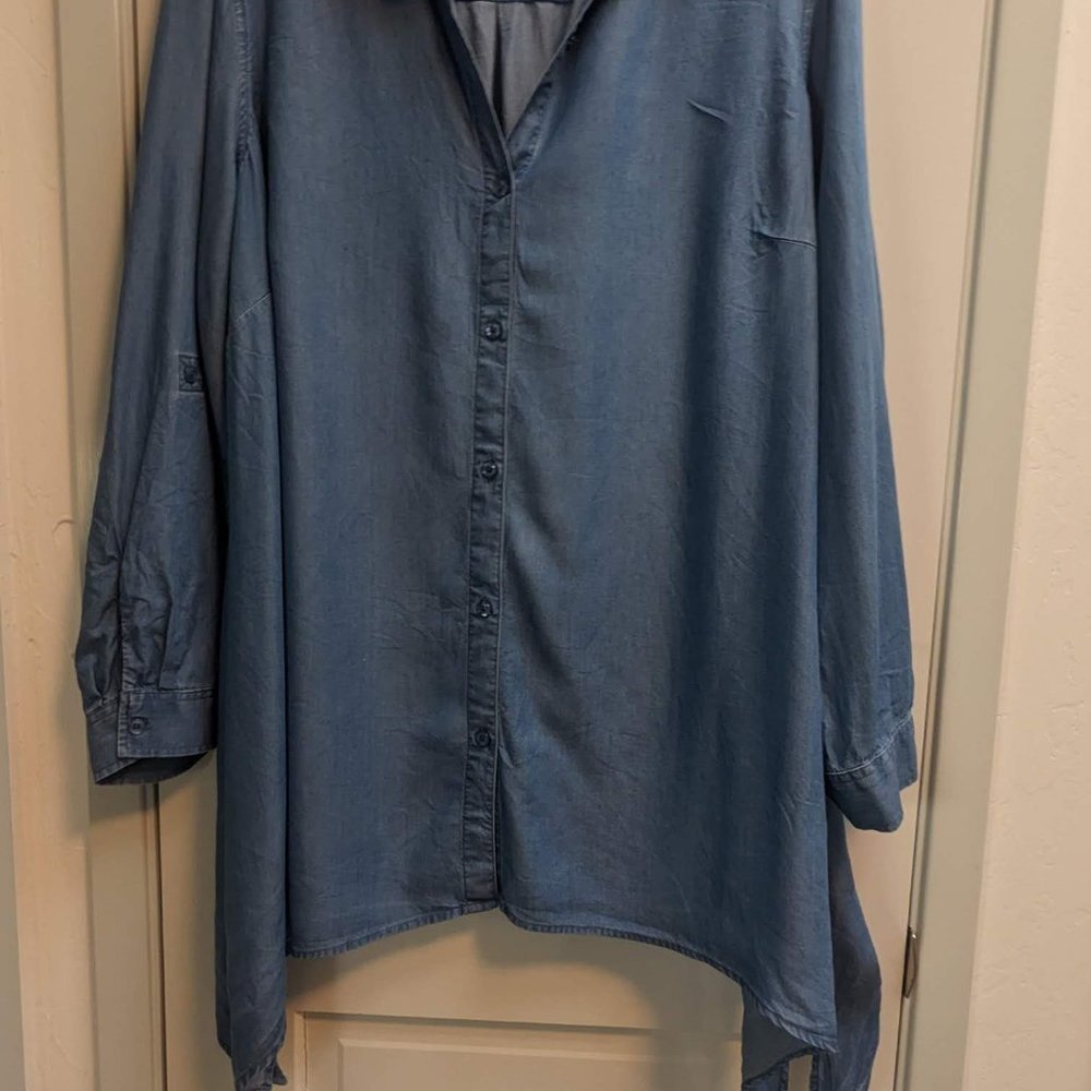 Light Denim Tunic - Women's 2X